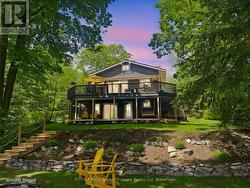 13 PENINSULA SHORES ROAD E Mcdougall, ON P2A 2W7