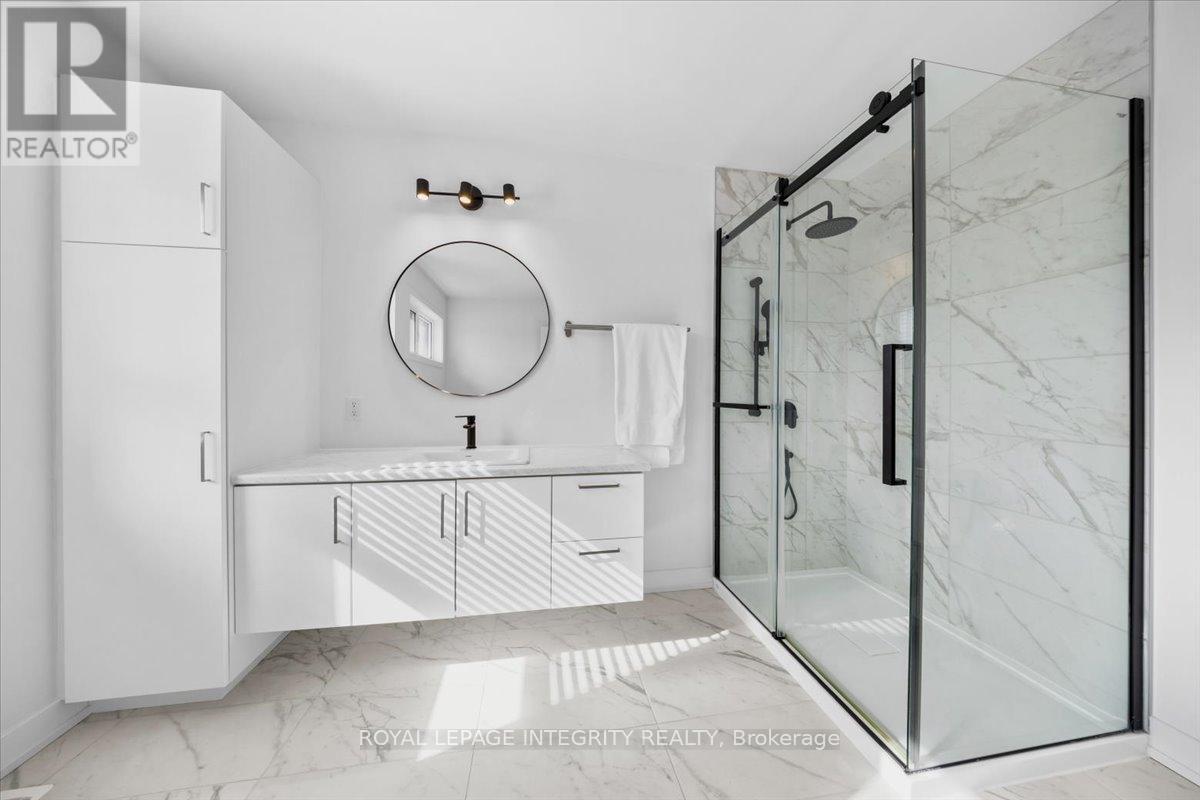 99 Rutile Street, Clarence-Rockland, ON - Indoor Photo Showing Bathroom