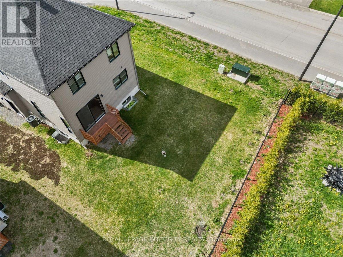 99 Rutile Street, Clarence-Rockland, ON - Outdoor