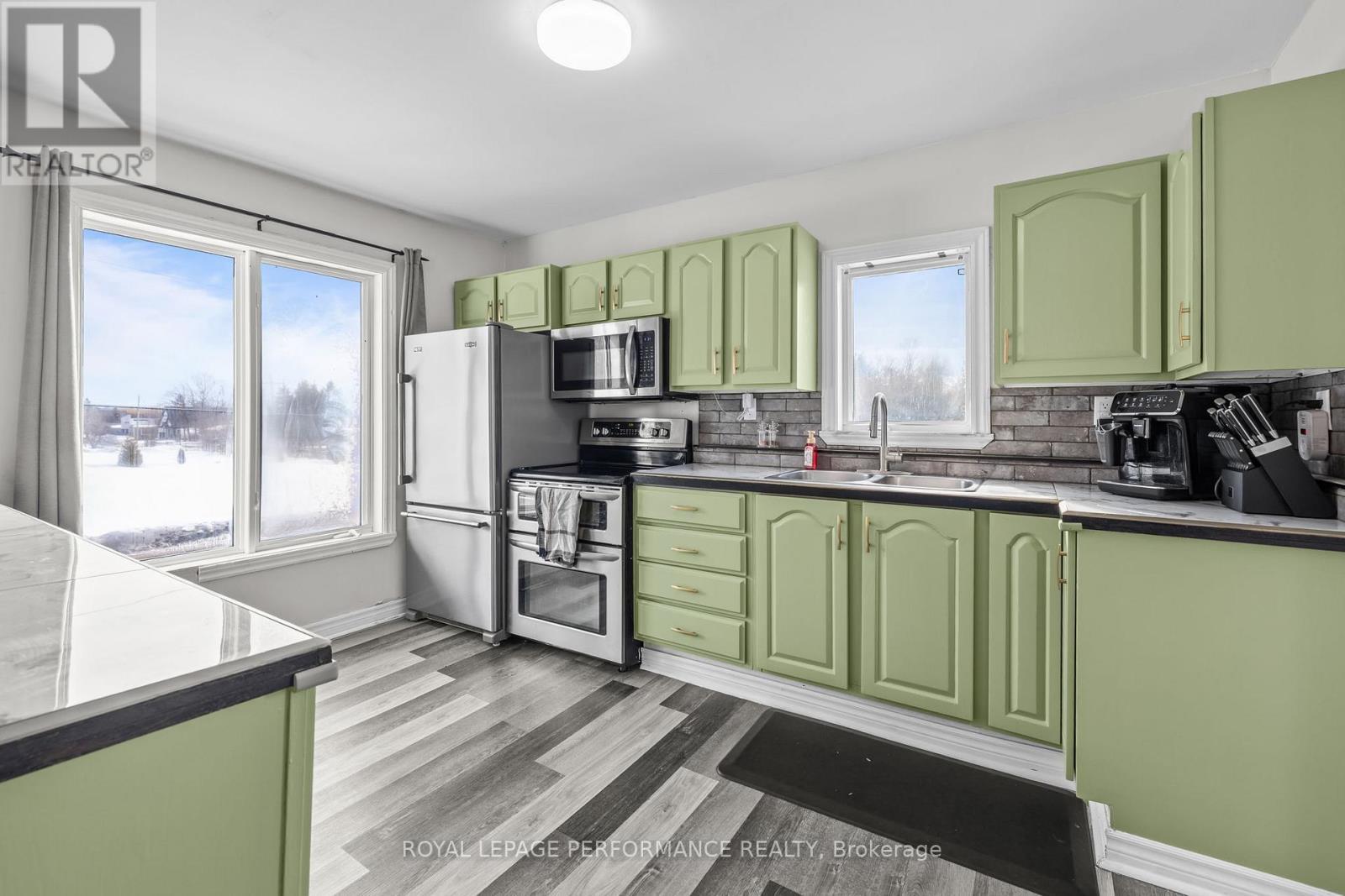 861 Louis Ernest Road, The Nation, ON - Indoor Photo Showing Kitchen With Double Sink