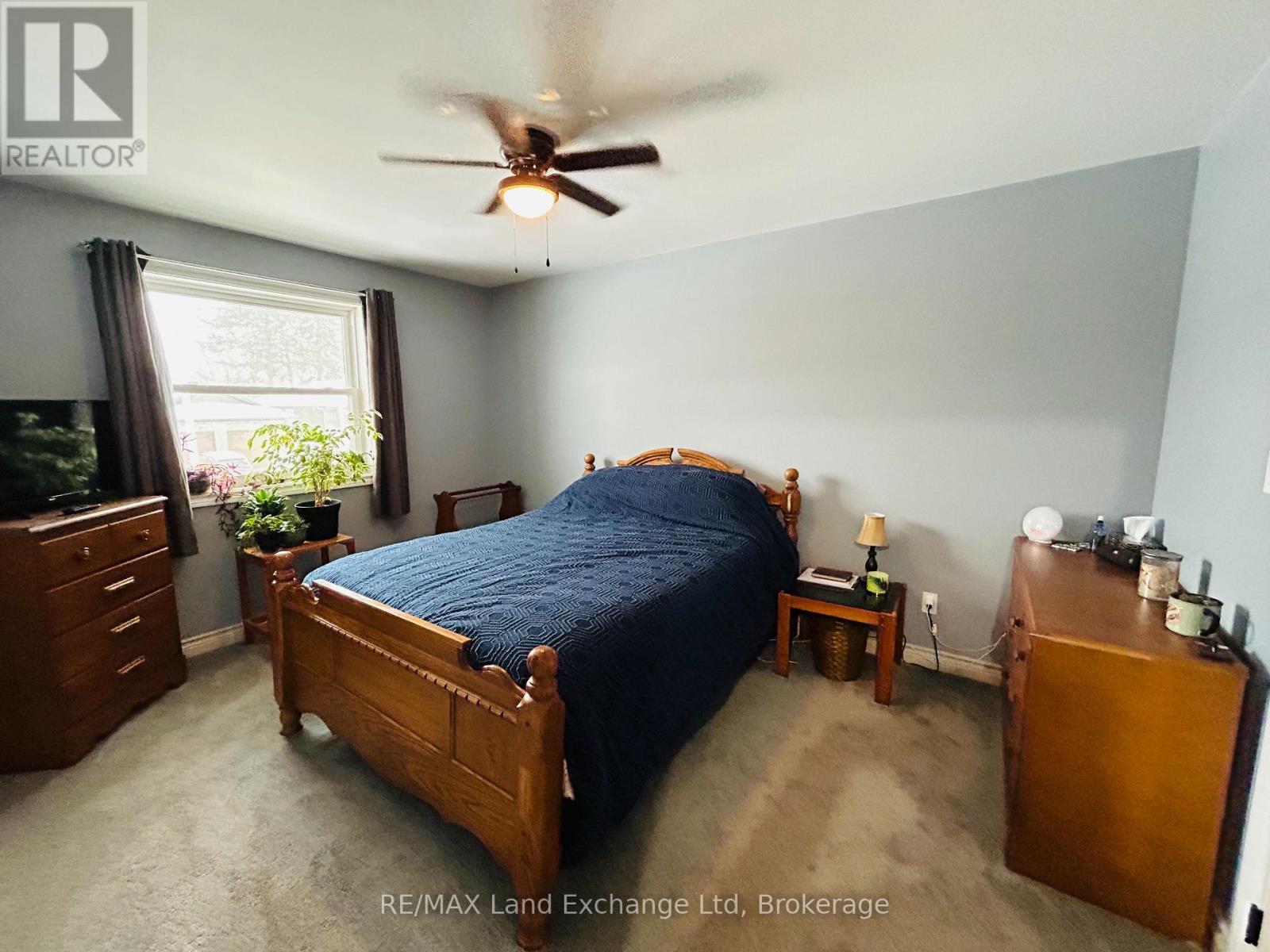 660 Gloria Street, North Huron (Blyth), ON - Indoor Photo Showing Bedroom