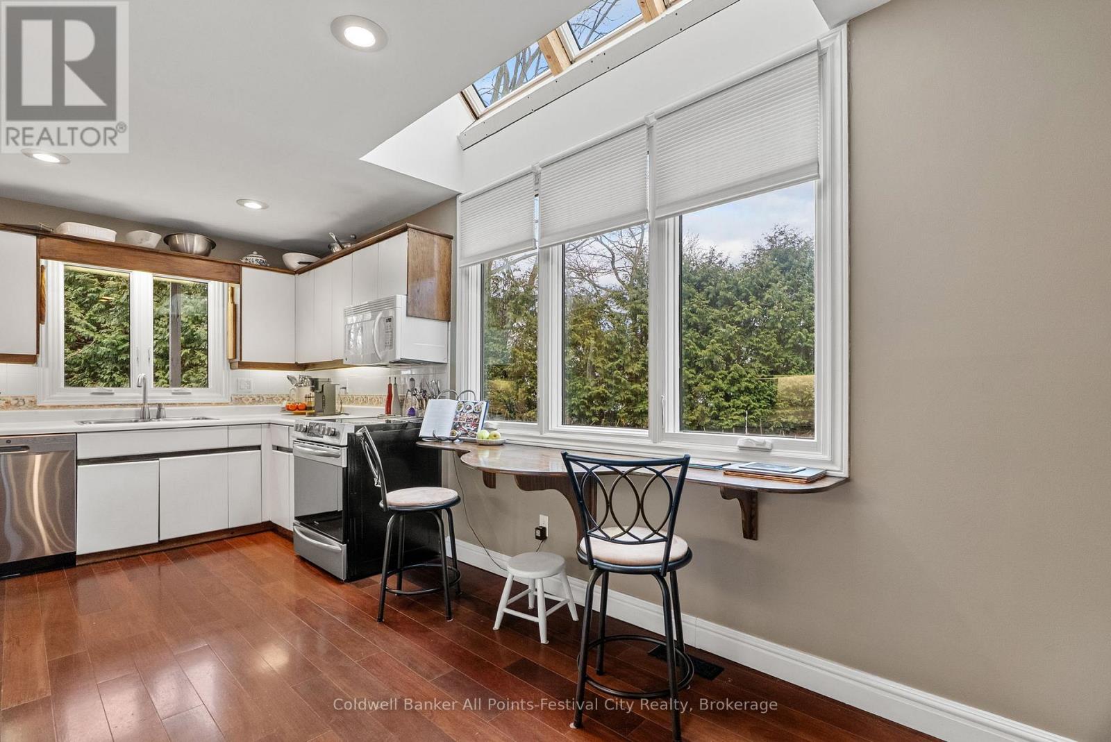 28 - 76582 Jowett'S Grove Road, Bluewater (Bayfield), ON - Indoor Photo Showing Other Room