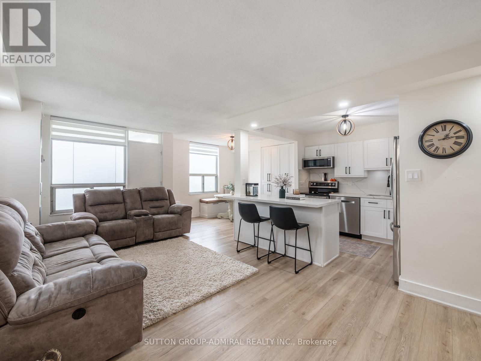 1603 - 20 Edgecliff Golfway, Toronto, ON - Indoor Photo Showing Other Room