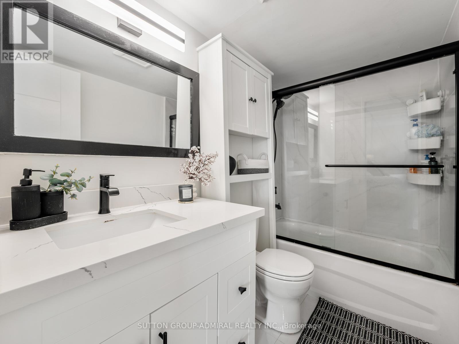 1603 - 20 Edgecliff Golfway, Toronto, ON - Indoor Photo Showing Bathroom