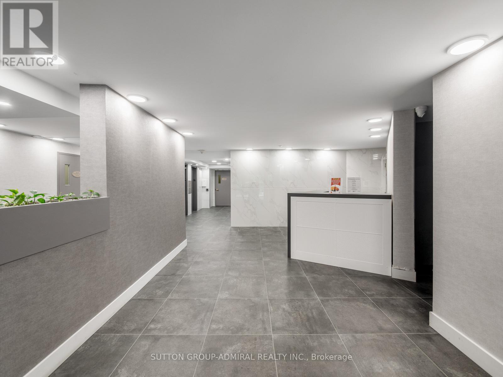 1603 - 20 Edgecliff Golfway, Toronto, ON - Indoor Photo Showing Other Room