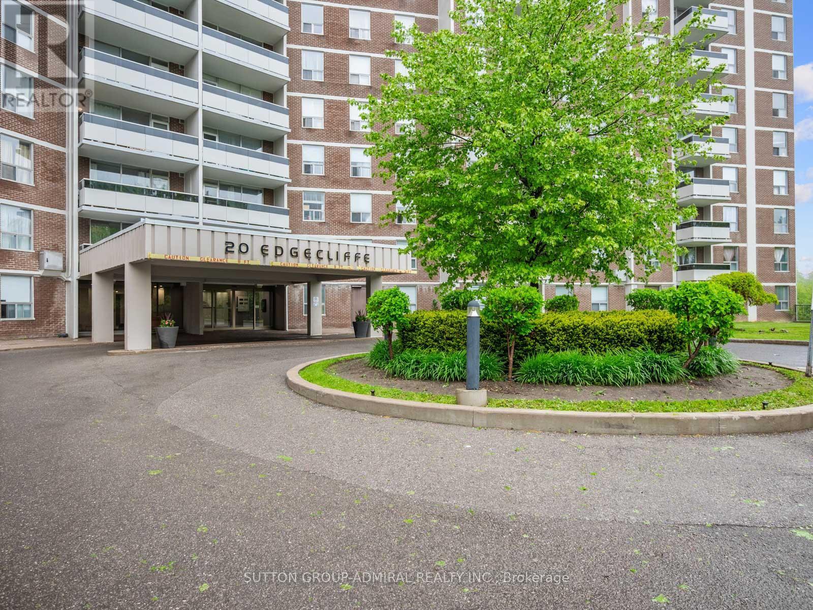 1603 - 20 Edgecliff Golfway, Toronto, ON - Outdoor With Facade