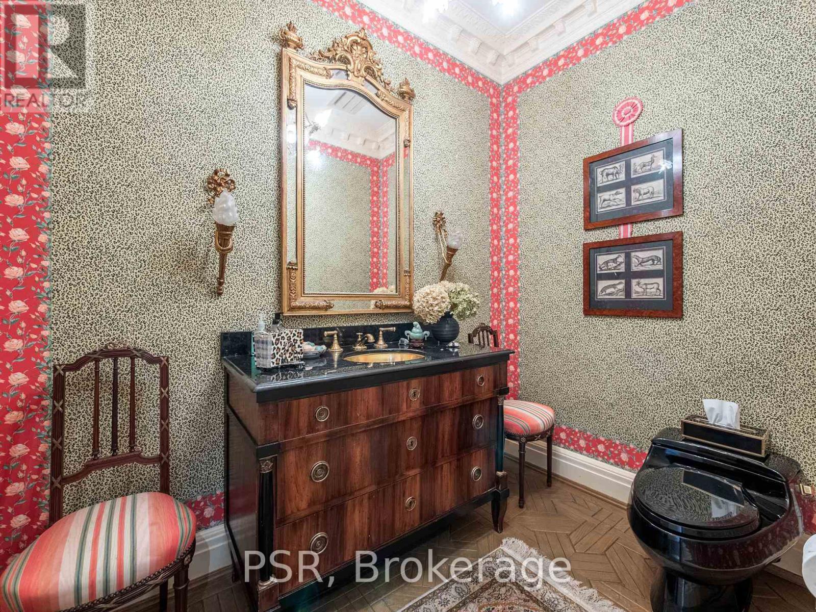 94 Dunvegan Road, Toronto, ON - Indoor Photo Showing Bathroom