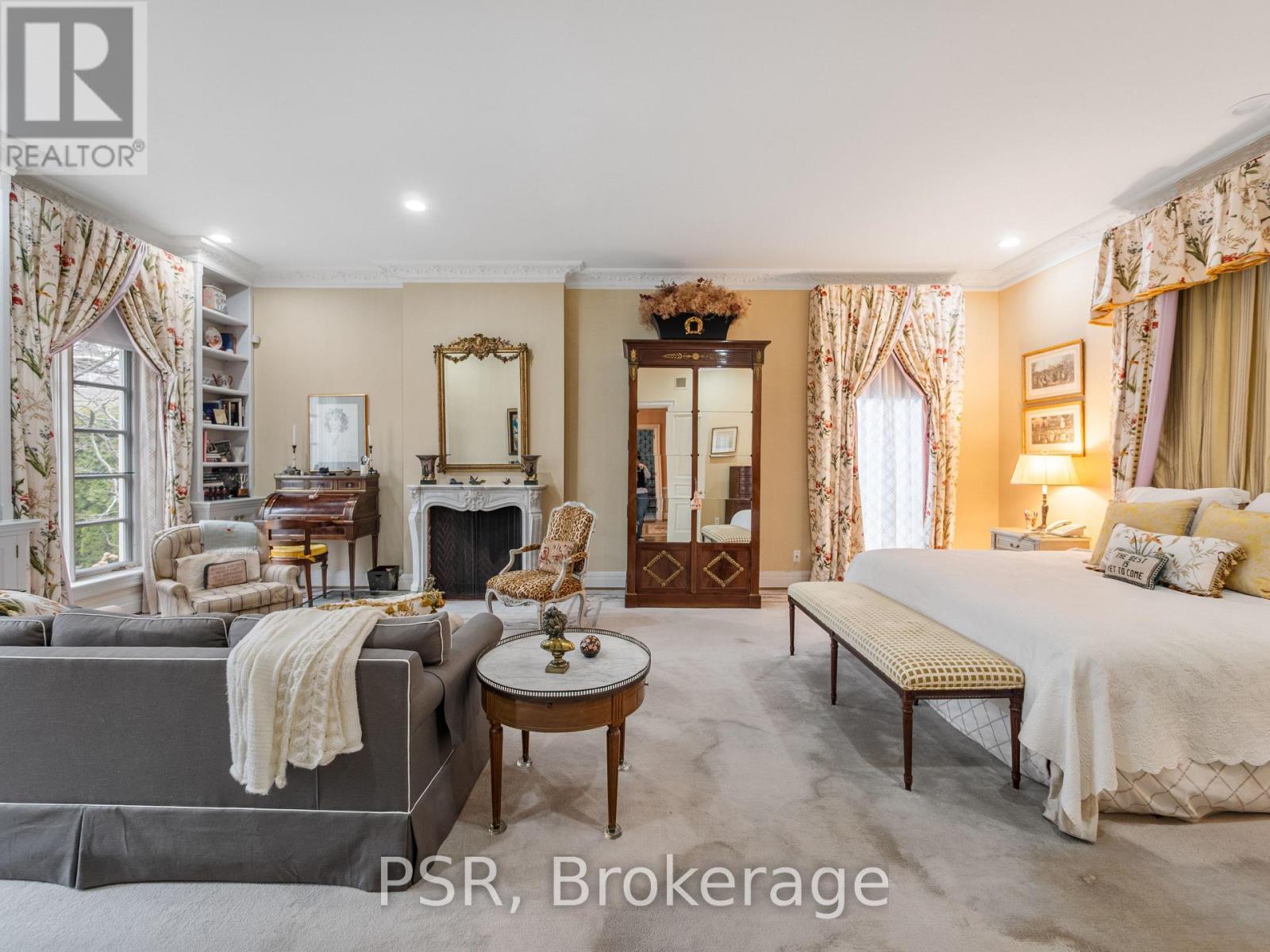 94 Dunvegan Road, Toronto, ON - Indoor Photo Showing Bedroom