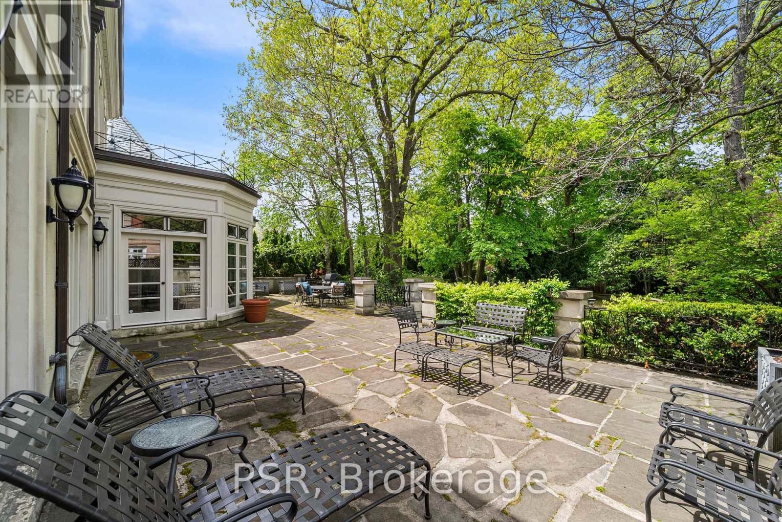 94 Dunvegan Road, Toronto, ON - Outdoor