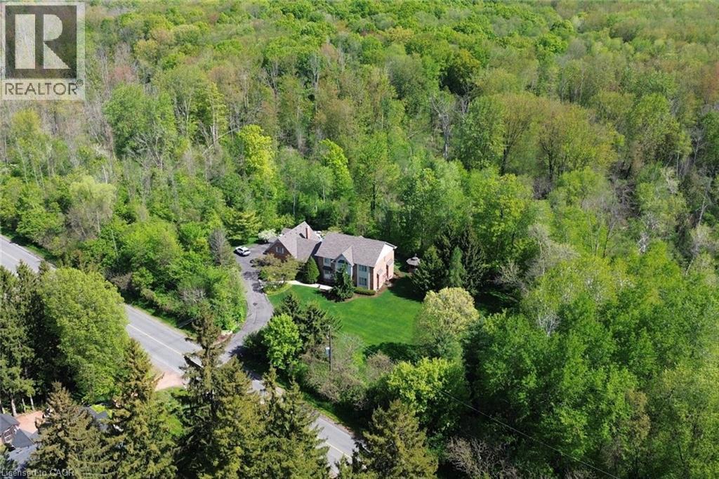 712 Robson Road, Waterdown, ON - Outdoor With View