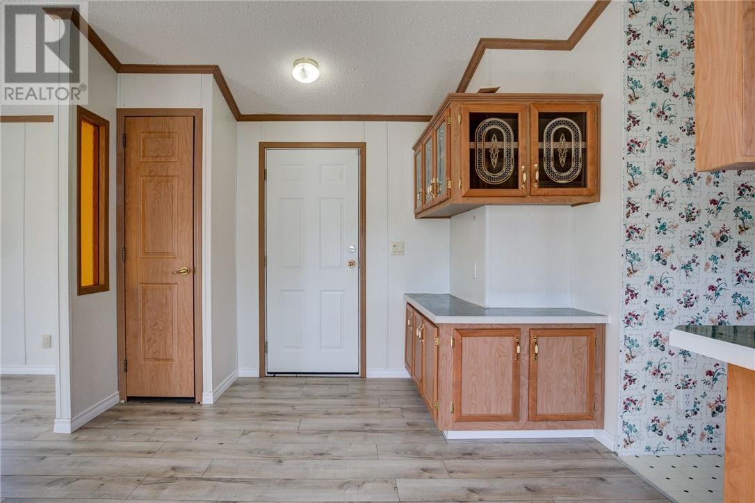 92 Corbin Avenue, Wahnapitae, ON