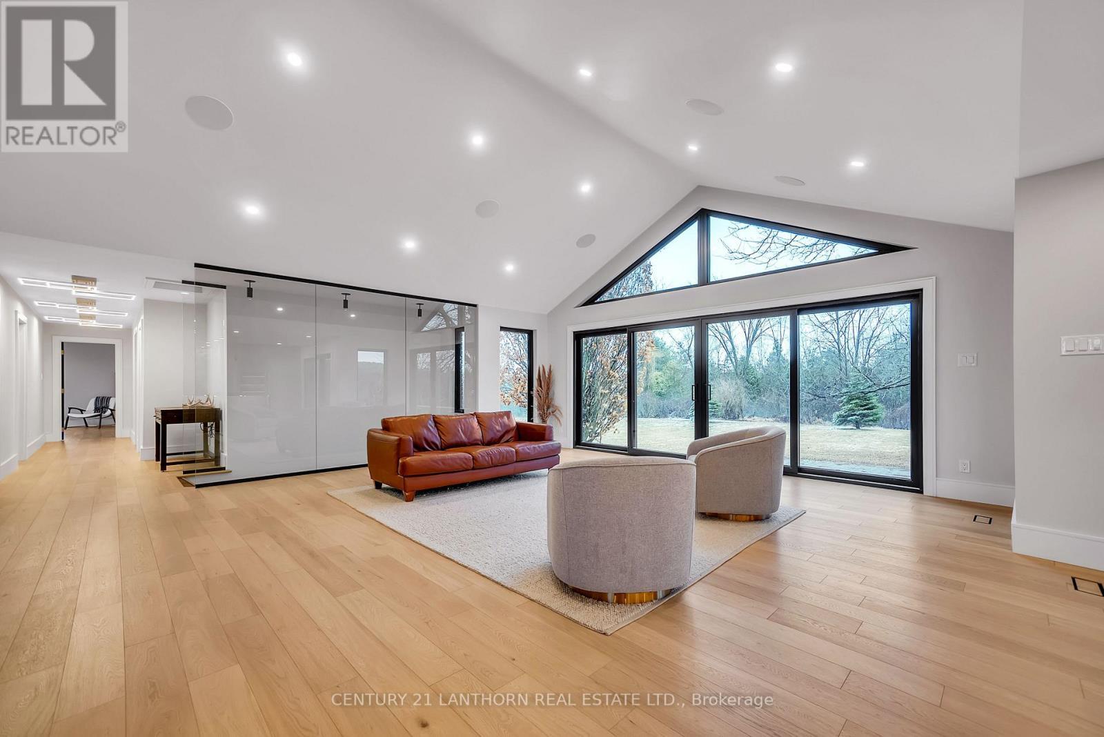 676 Foxton Road, Belleville (Thurlow Ward), ON - Indoor Photo Showing Other Room