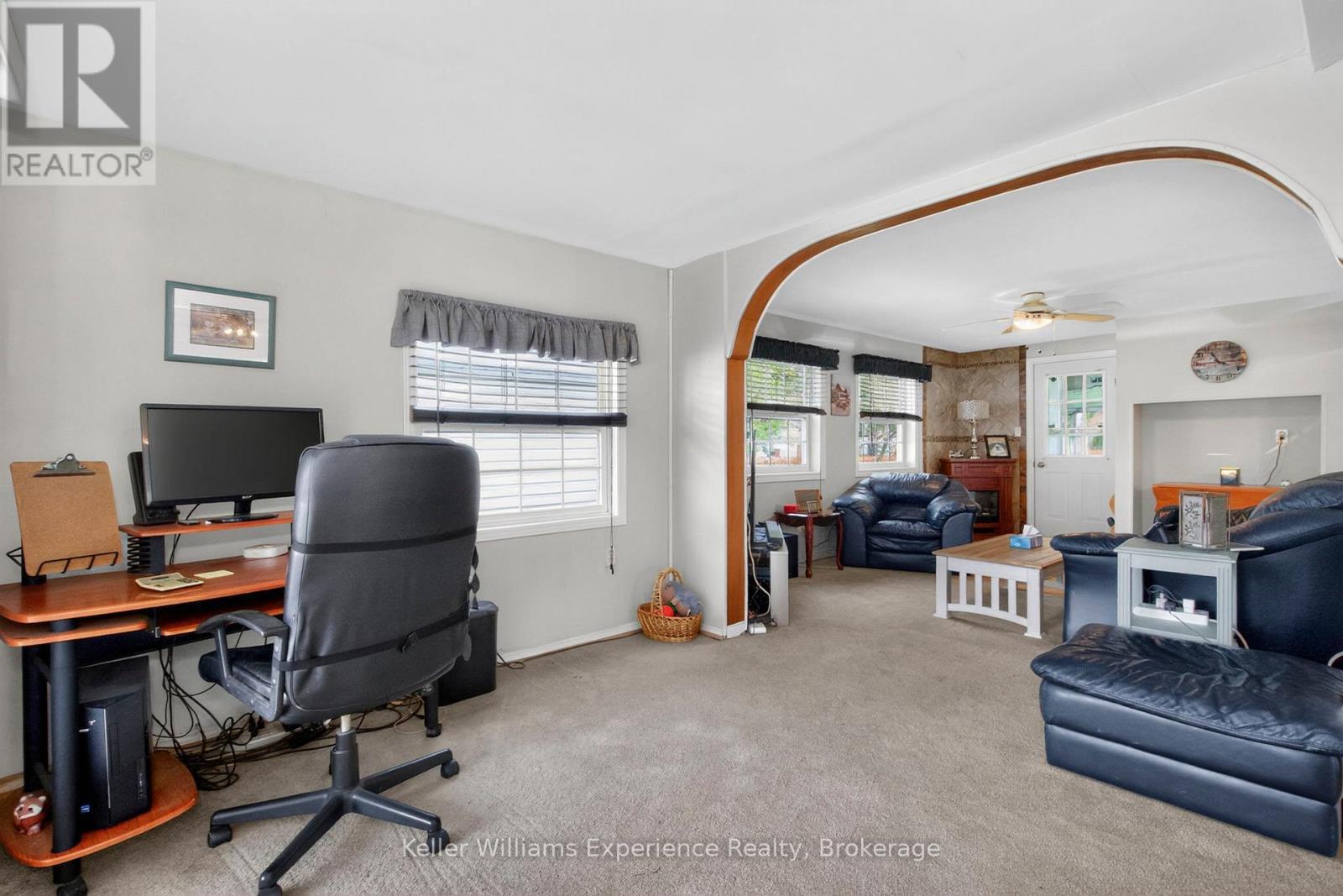15 - 5411 Elliott Side Road, Tay, ON - Indoor Photo Showing Office