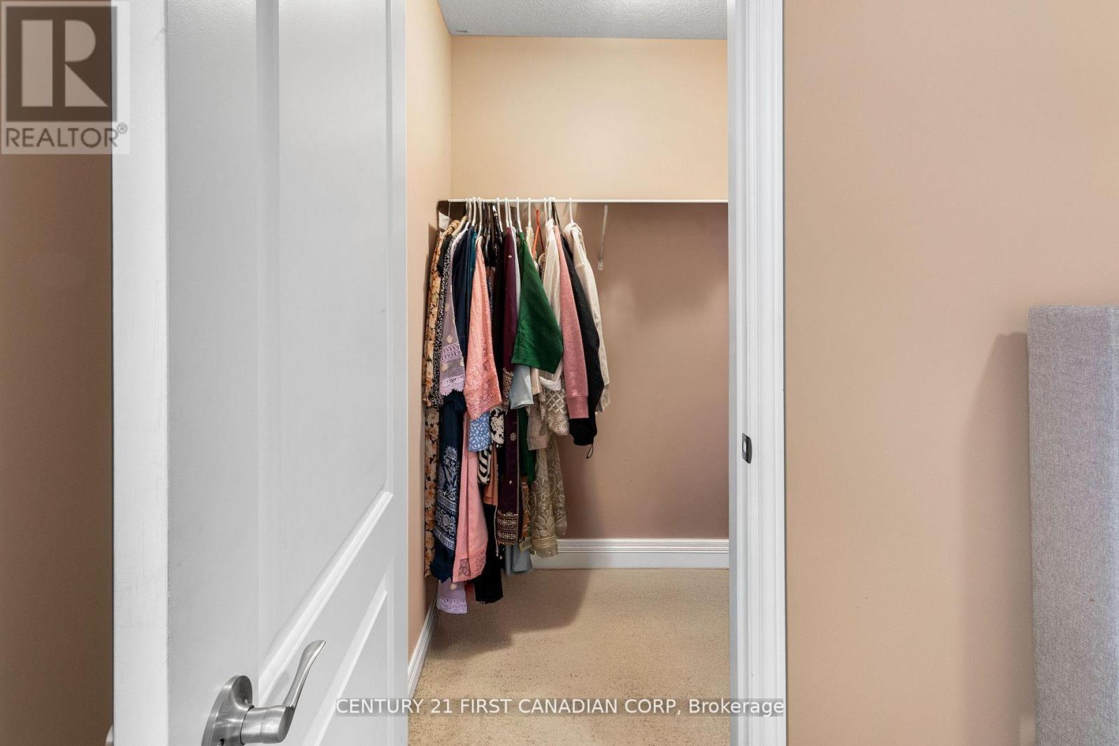 10 - 515 Skyline Avenue, London North (North B), ON - Indoor With Storage