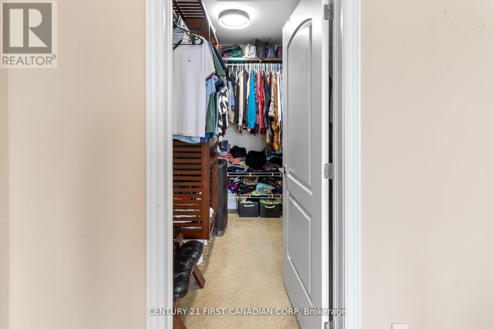 10 - 515 Skyline Avenue, London North (North B), ON - Indoor