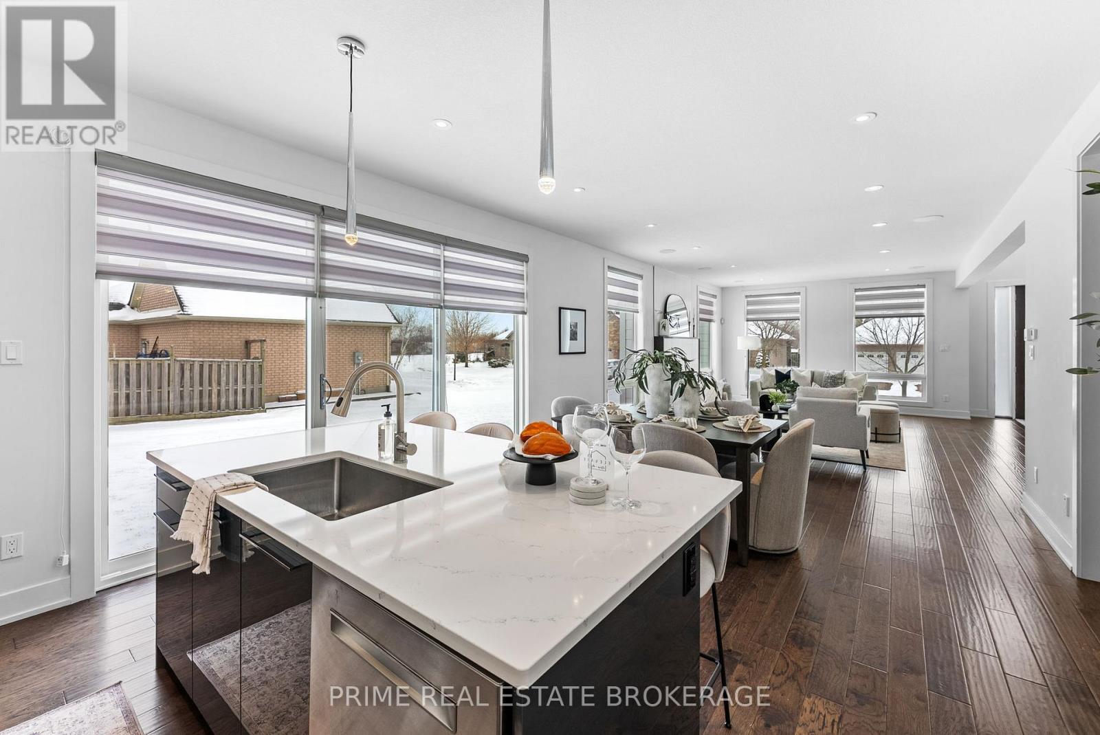 115 South Carriage Road, London North (North I), ON - Indoor Photo Showing Kitchen