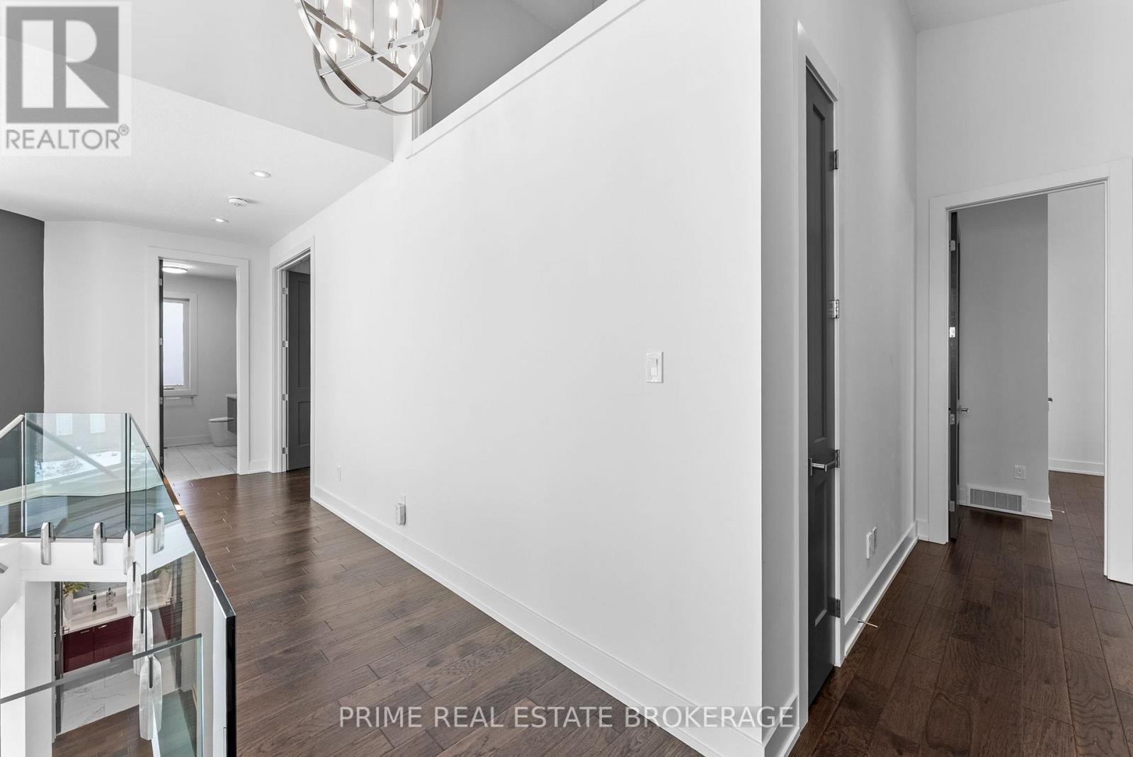 115 South Carriage Road, London North (North I), ON - Indoor Photo Showing Other Room