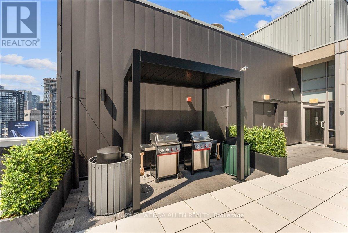 1709 - 220 Victoria Street, Toronto, ON - Outdoor With Exterior