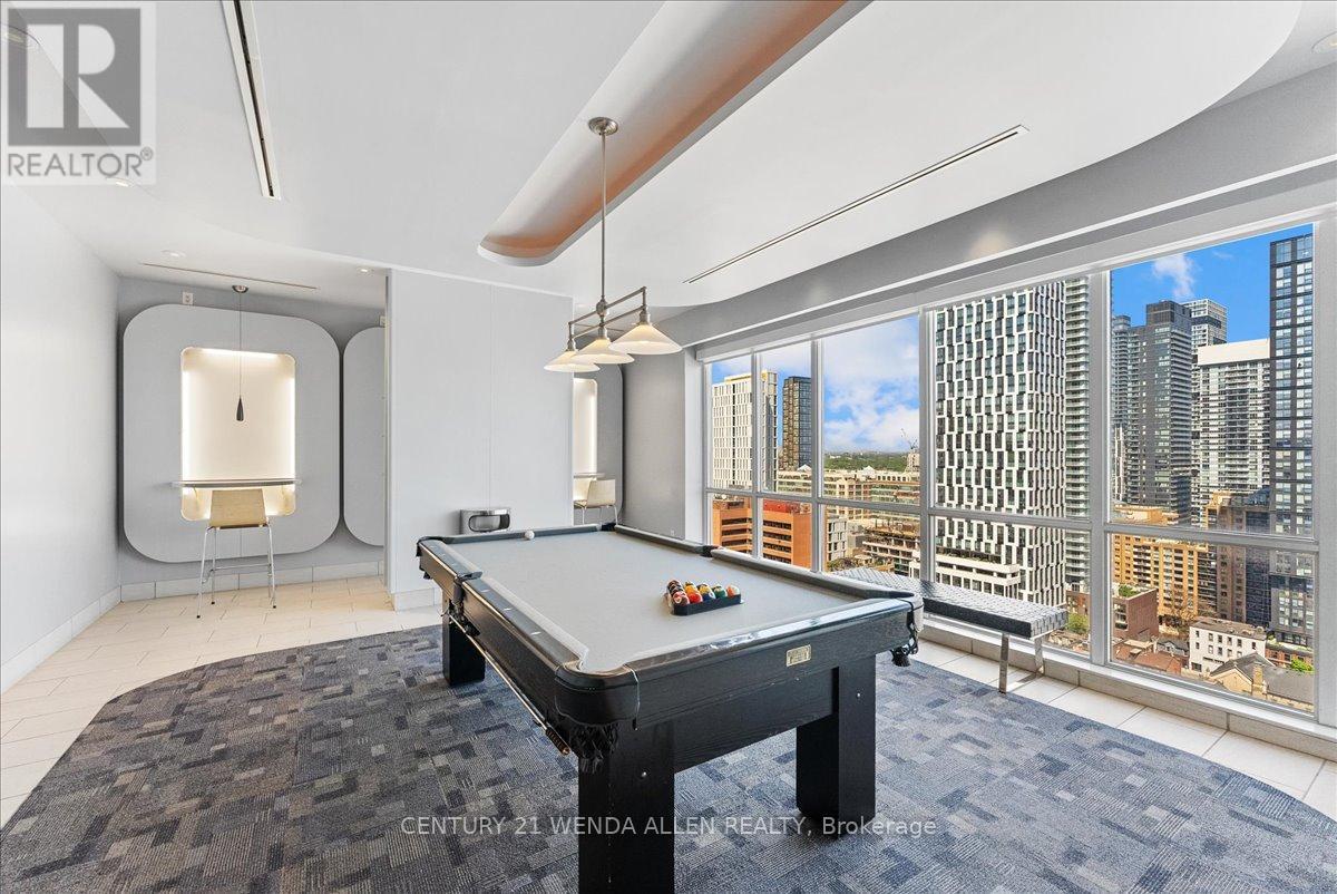 1709 - 220 Victoria Street, Toronto, ON - Indoor Photo Showing Other Room