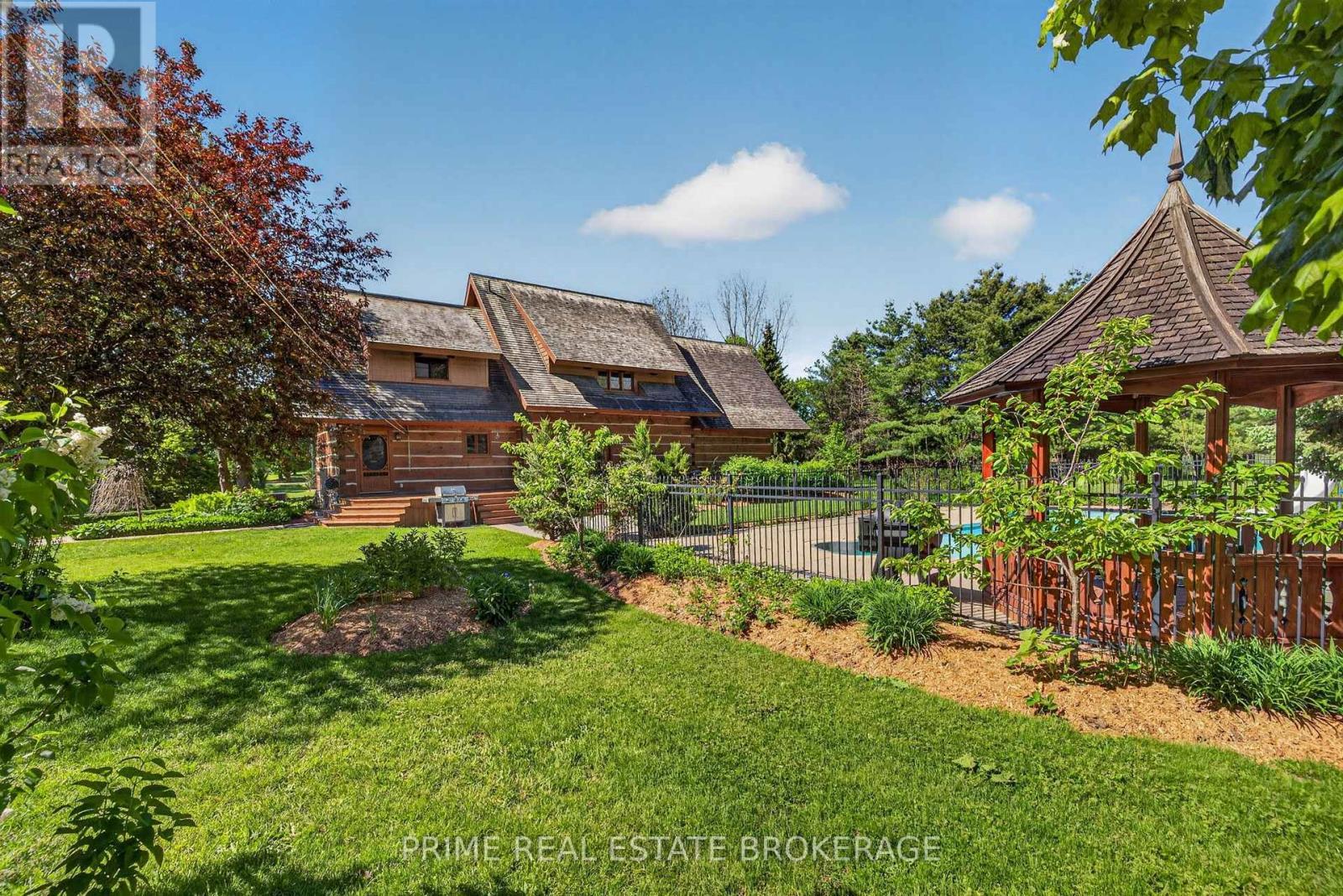575 Emily Street, St. Marys, ON - Outdoor
