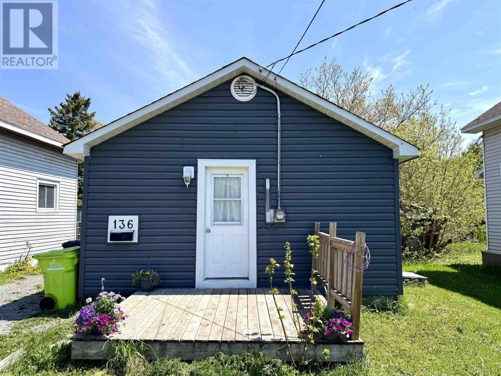 136 Carufel Ave, Sault Ste. Marie, ON - Outdoor With Exterior