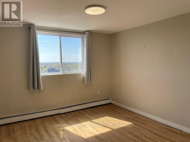1103 - 563 Mornington Avenue, London East (East G), ON - Indoor Photo Showing Other Room