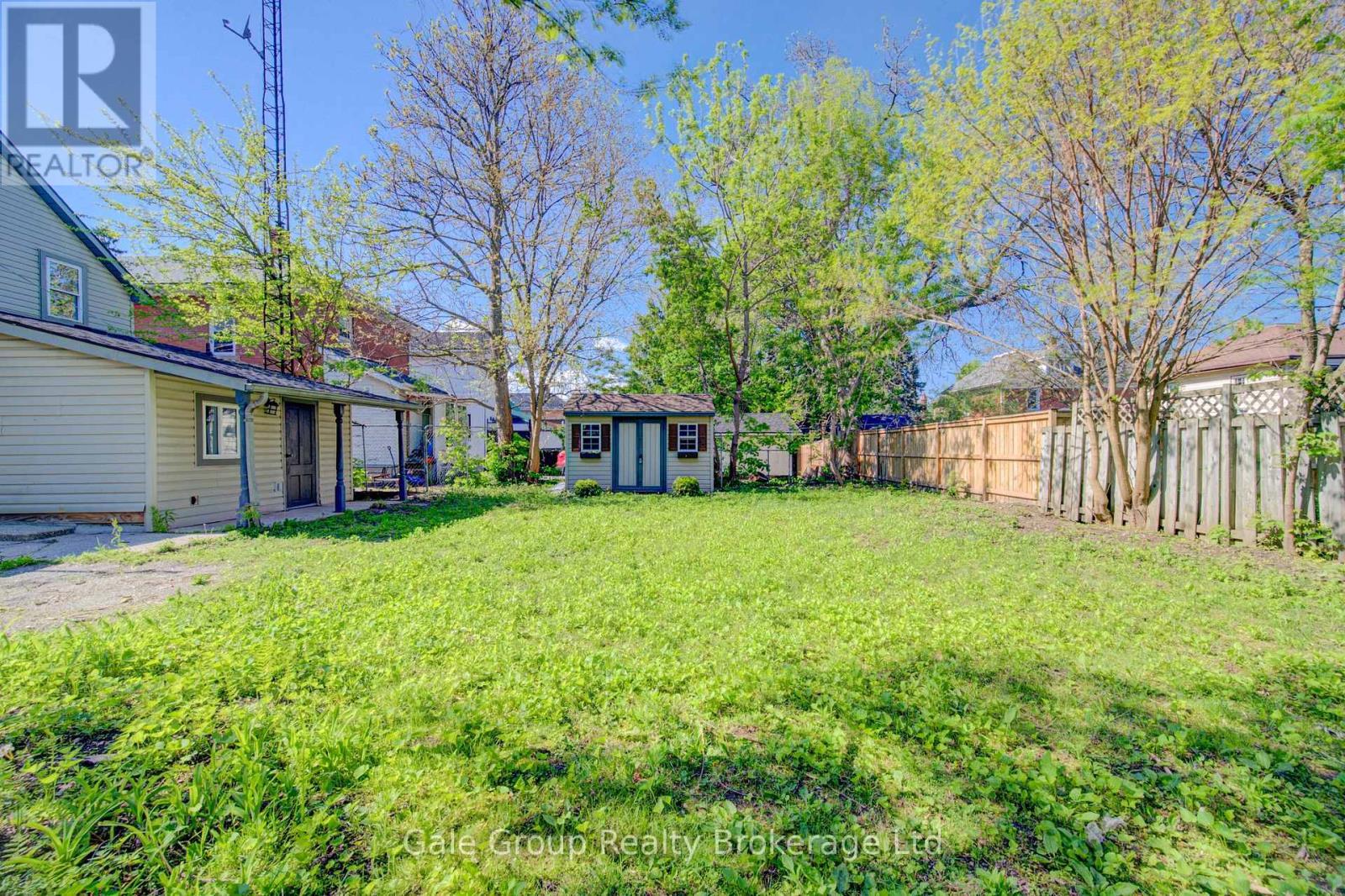 203 Talbot Street S, Norfolk (Simcoe), ON - Outdoor