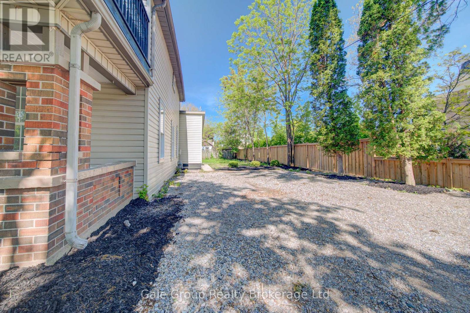 203 Talbot Street S, Norfolk (Simcoe), ON - Outdoor