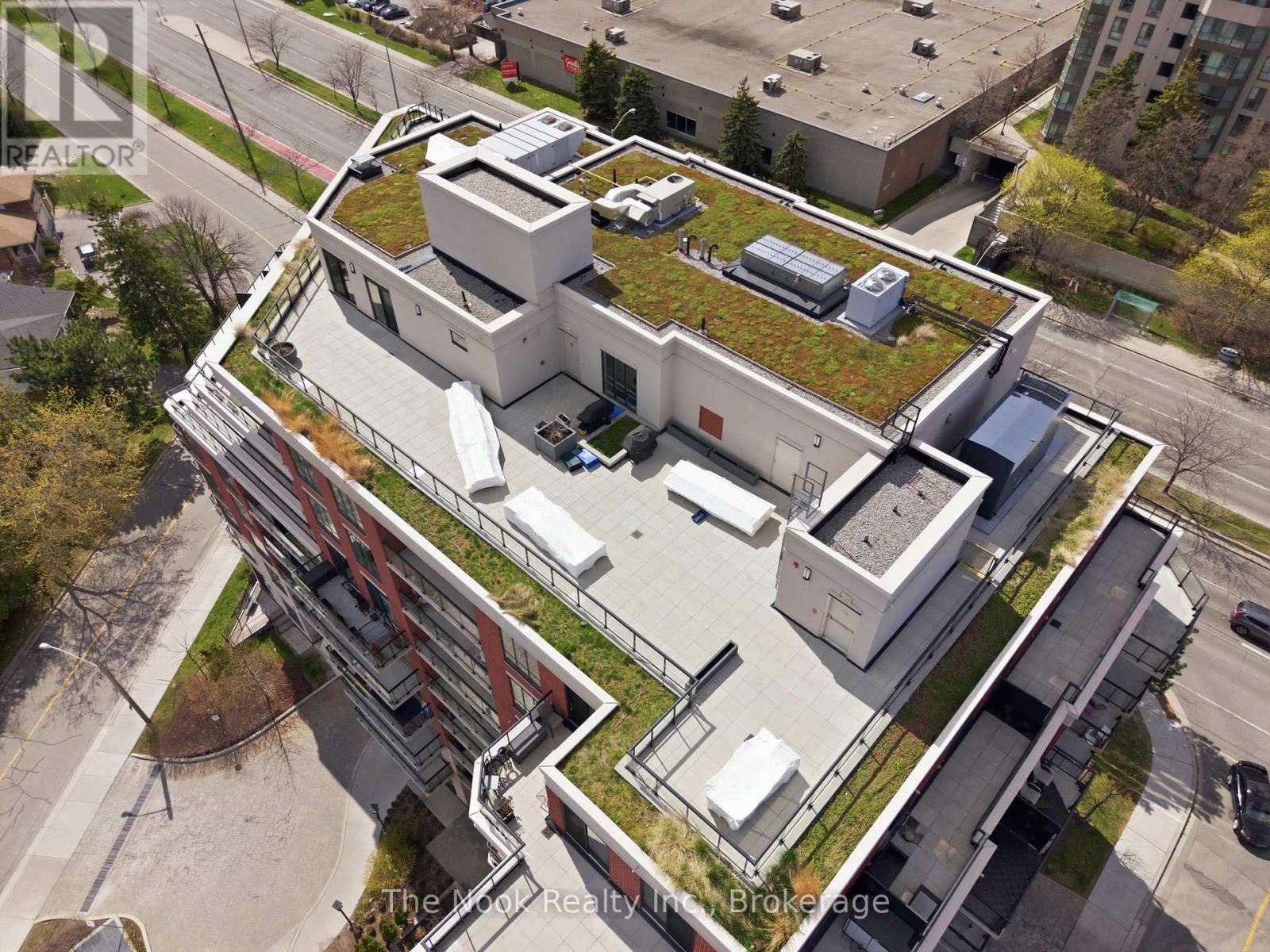 609 - 3655 Kingston Road, Toronto (Scarborough Village), ON -