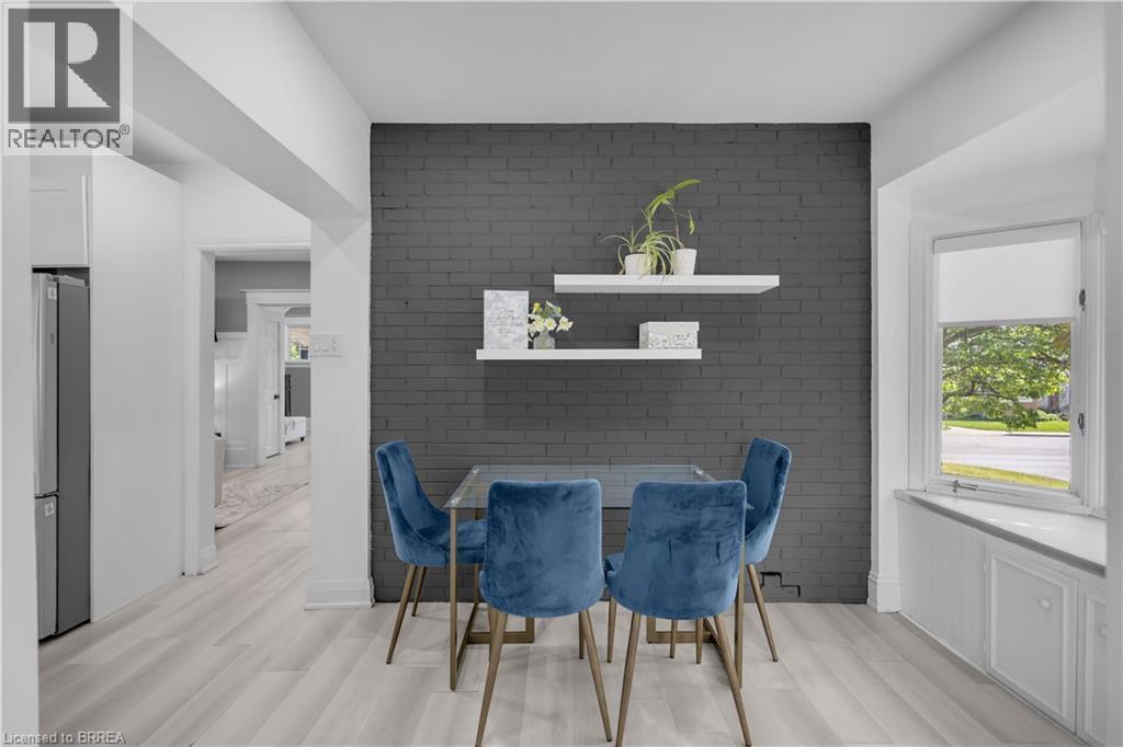 378 Norfolk Street N, Simcoe, ON - Indoor Photo Showing Dining Room