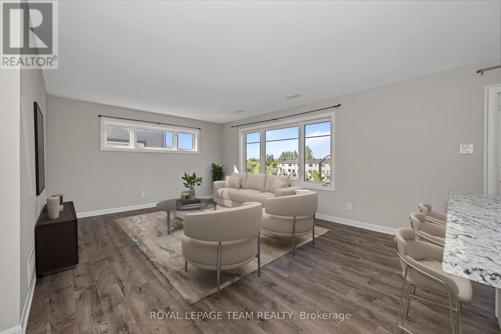 D - 435 Eldorado Private, Ottawa, ON - Indoor Photo Showing Living Room