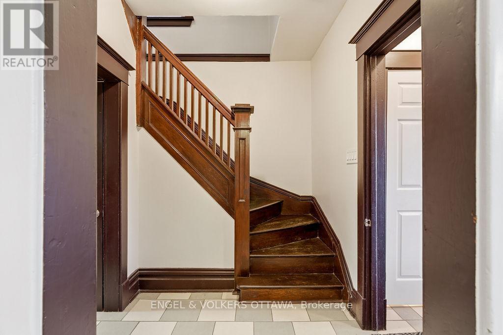 475 Kent Street, Ottawa, ON - Indoor Photo Showing Other Room