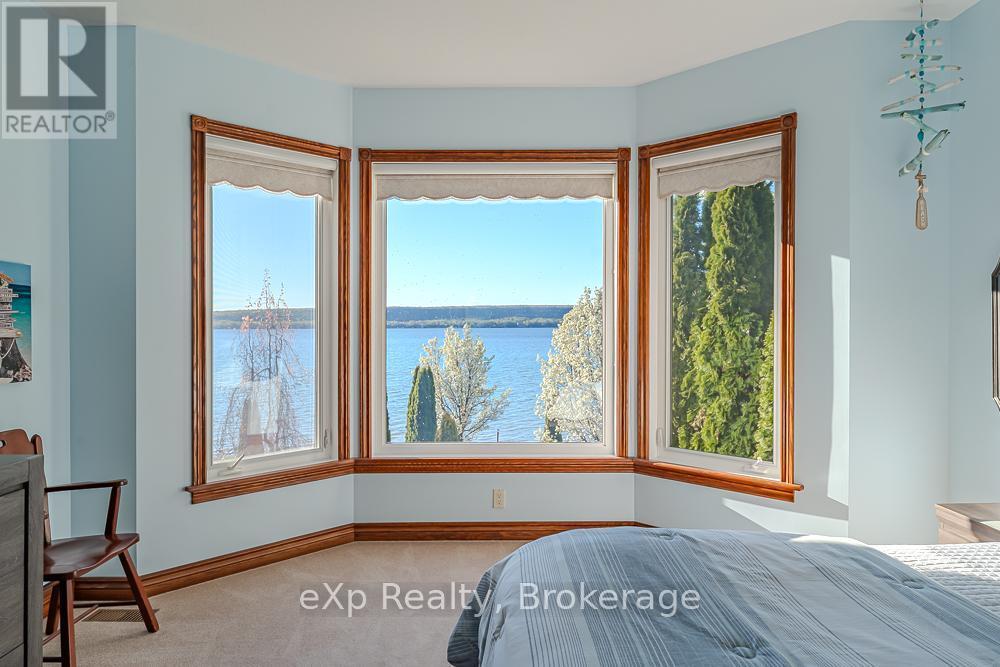 Georgian Bay Views - 502411 Grey Road 1 Road, Georgian Bluffs, ON - Indoor Photo Showing Bedroom