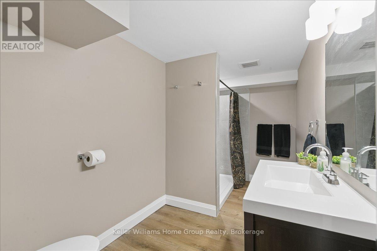 8 Stonefield Drive, Woolwich, ON - Indoor