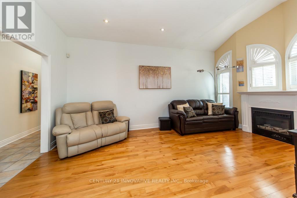 2504 Prestonvale Road, Clarington, ON - Indoor Photo Showing Living Room With Fireplace