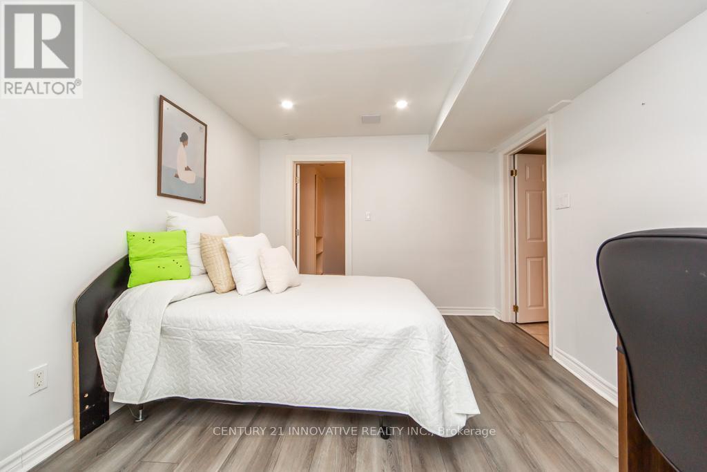 2504 Prestonvale Road, Clarington, ON - Indoor Photo Showing Bedroom