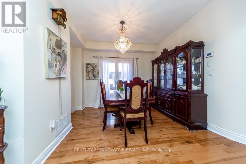 2504 Prestonvale Road, Clarington, ON - Indoor Photo Showing Dining Room