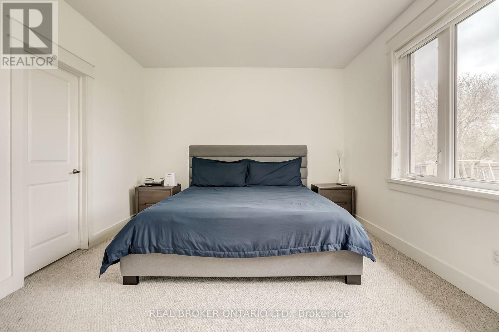 6237 Perth Street, Ottawa, ON - Indoor Photo Showing Bedroom