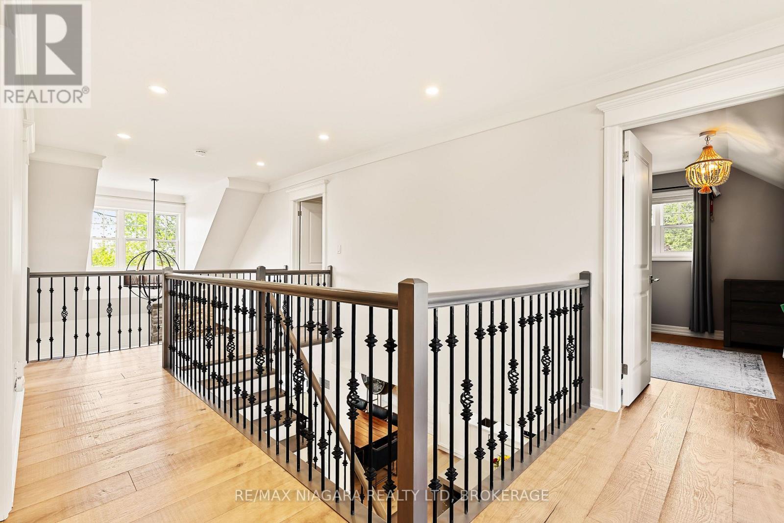 Upper Level - 1448 Four Mile Creek Road, Niagara-On-The-Lake (Virgil), ON - Indoor Photo Showing Other Room