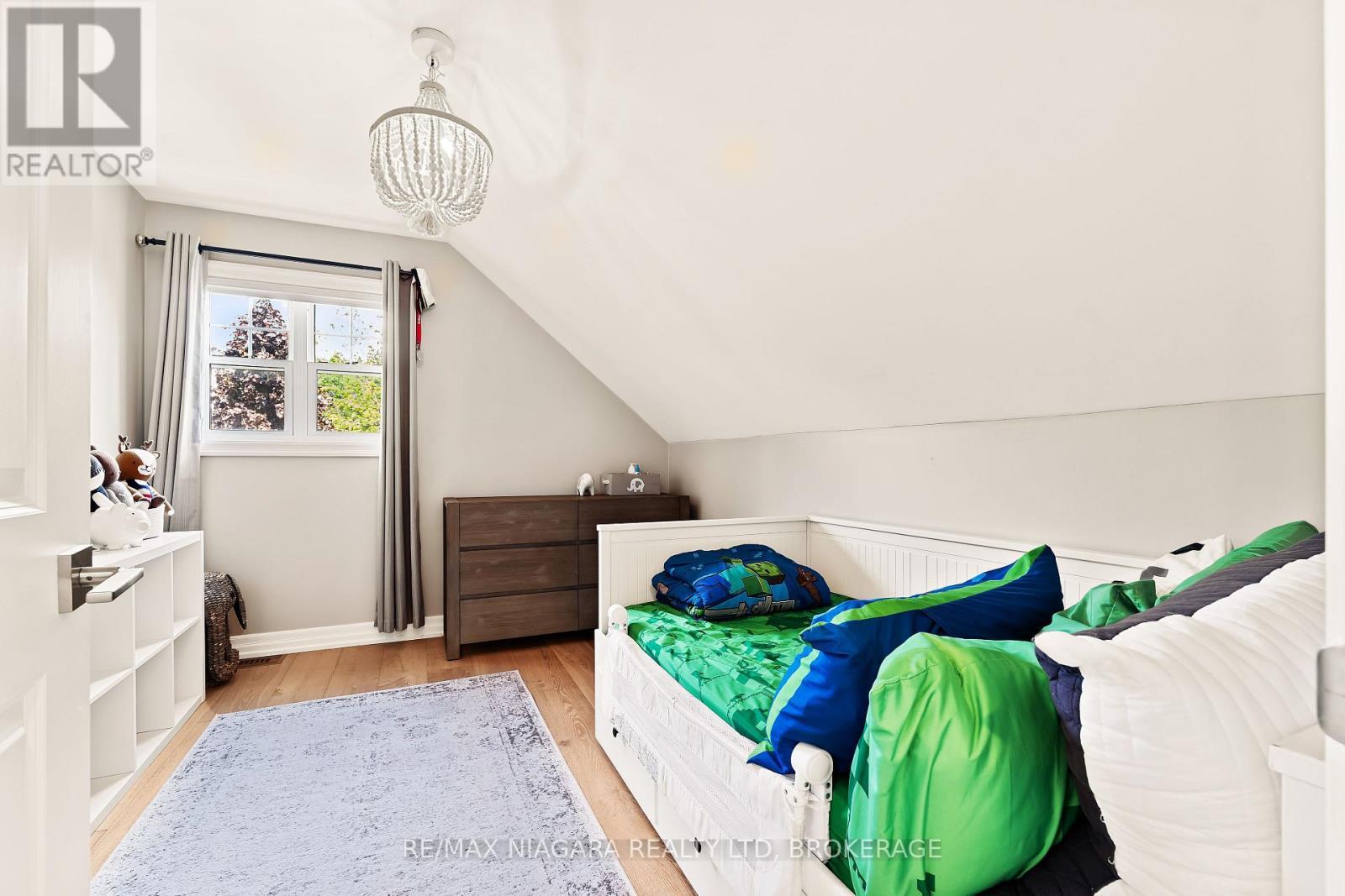 Bedroom 2 or Play Room - 1448 Four Mile Creek Road, Niagara-On-The-Lake (Virgil), ON - Indoor Photo Showing Bedroom