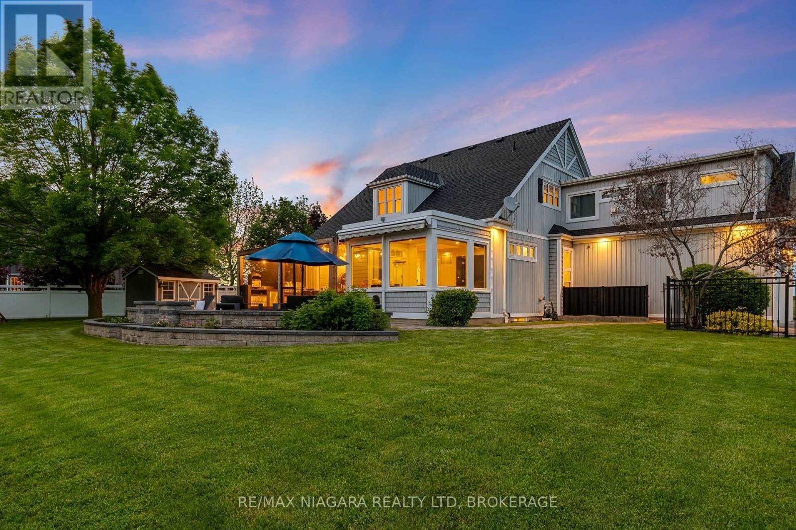 1448 Four Mile Creek Road, Niagara-On-The-Lake (Virgil), ON - Outdoor With Deck Patio Veranda