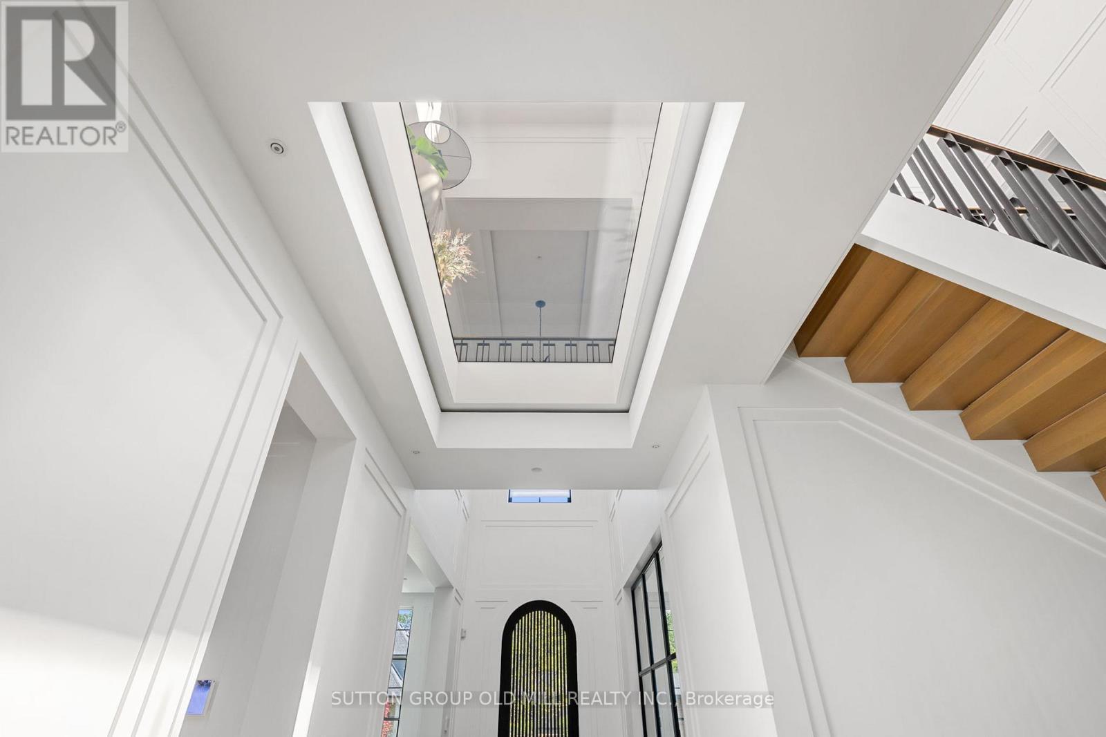 18 Blair Athol Crescent, Toronto, ON - Indoor