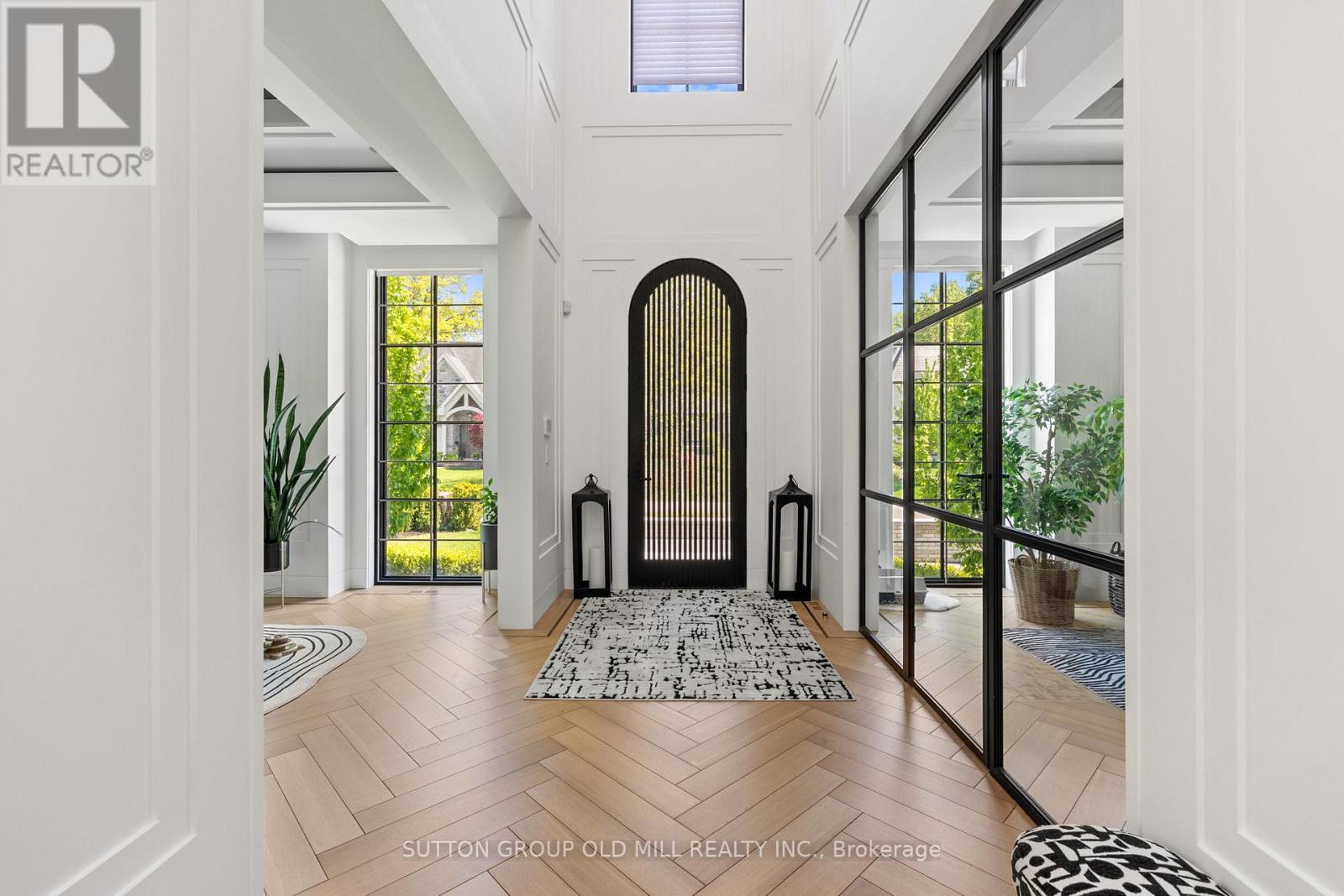 18 Blair Athol Crescent, Toronto, ON - Indoor Photo Showing Other Room