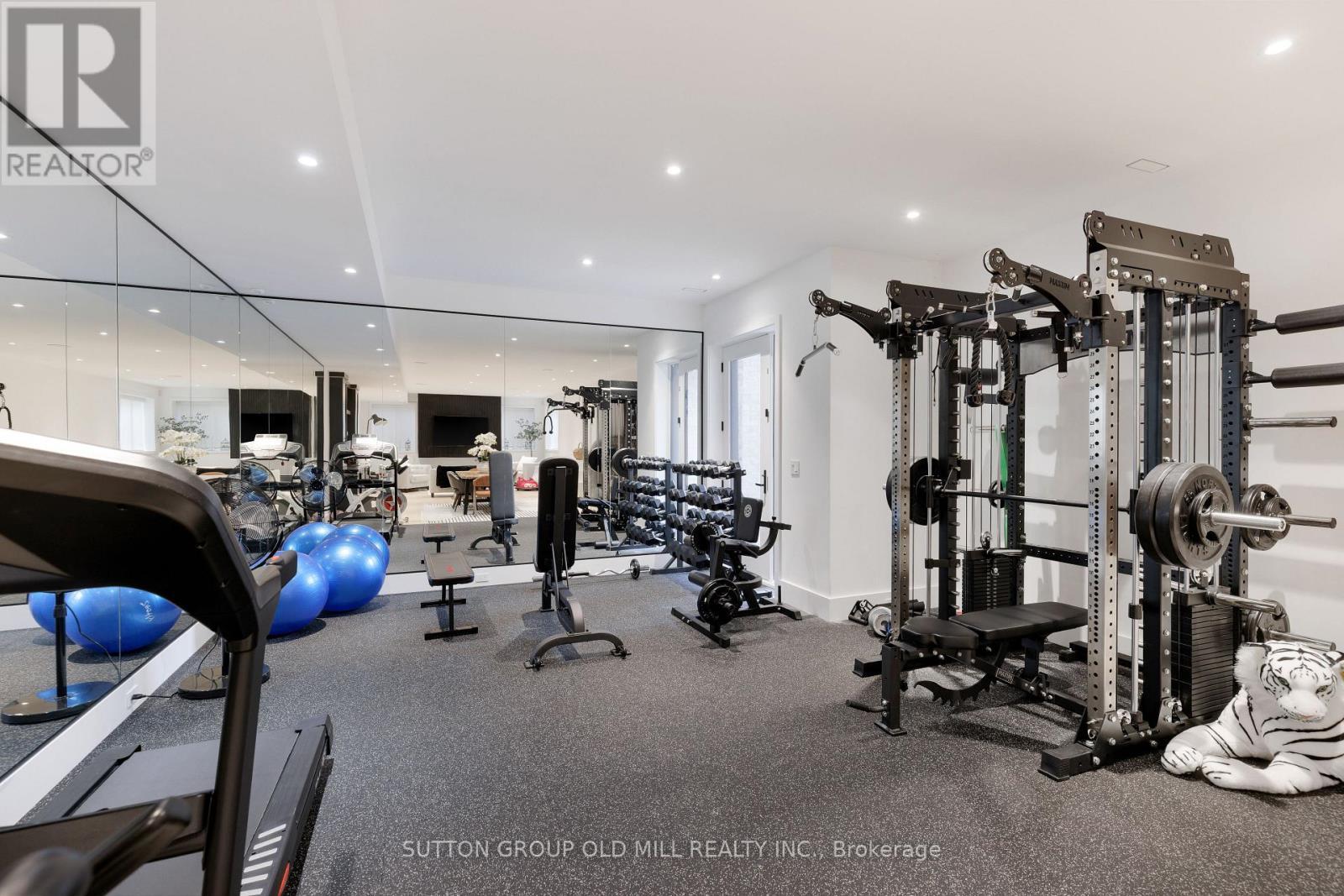 18 Blair Athol Crescent, Toronto, ON - Indoor Photo Showing Gym Room