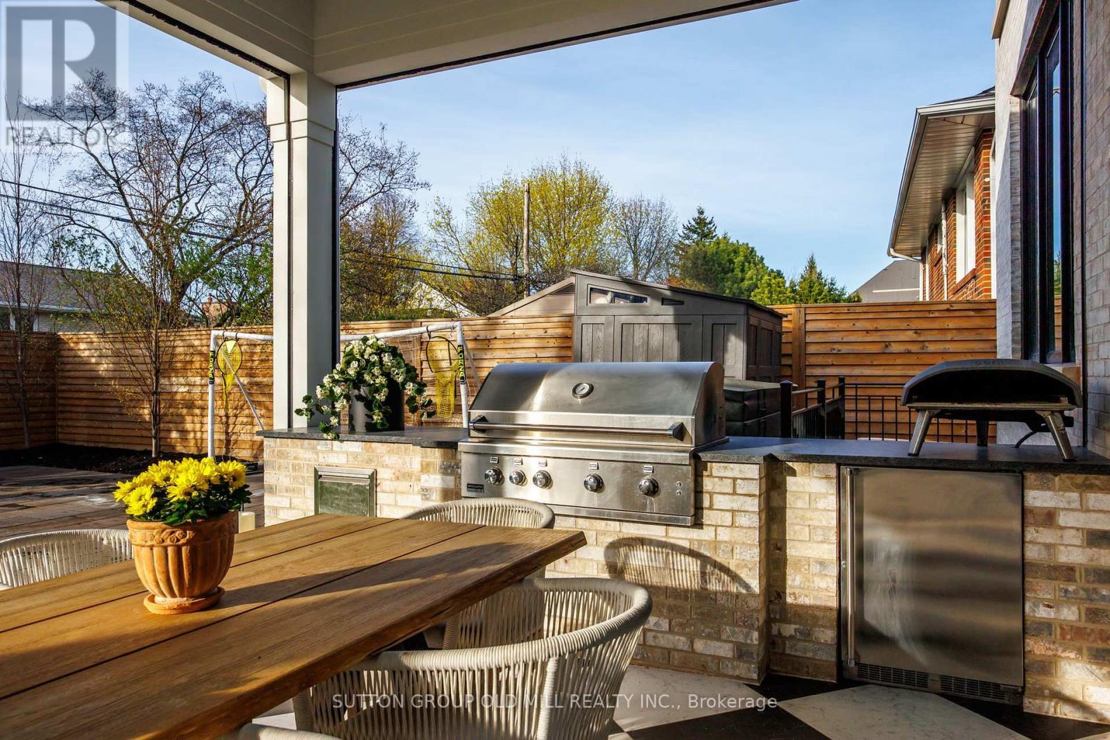 18 Blair Athol Crescent, Toronto, ON - Outdoor With Exterior
