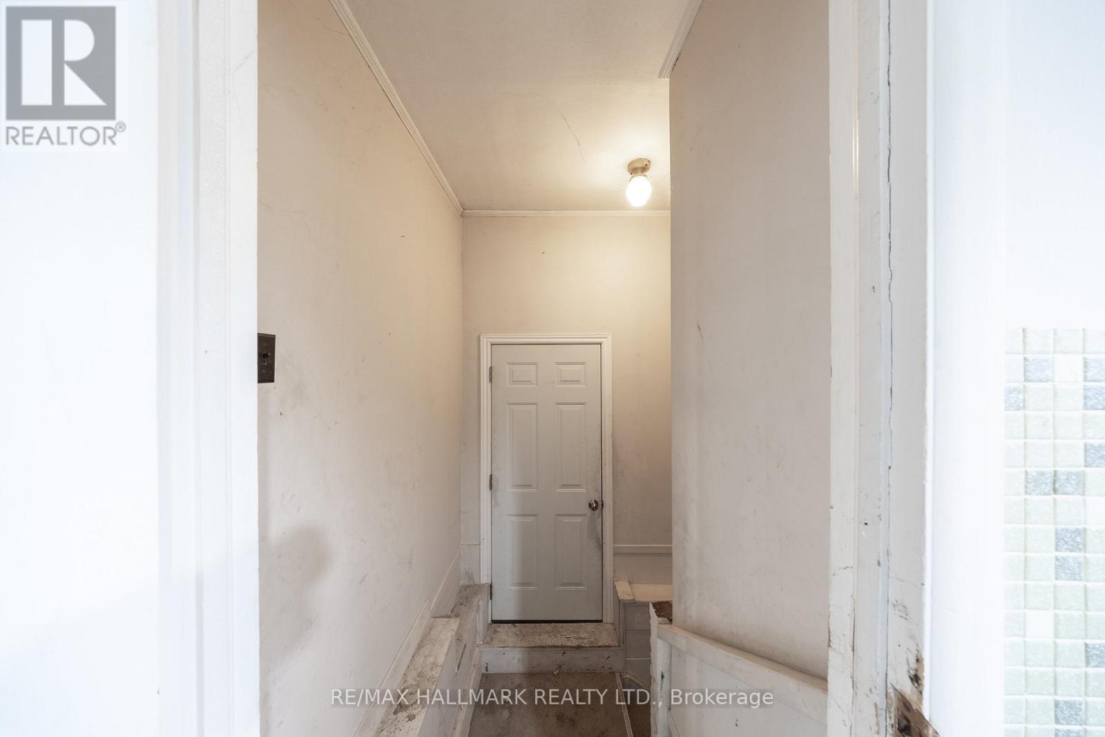 1911 Glenview Road, Pickering, ON - Indoor Photo Showing Other Room