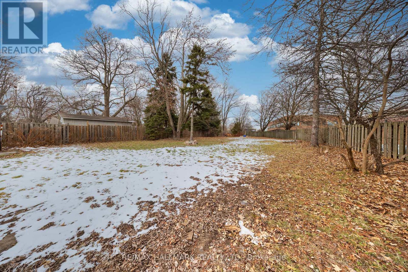 1911 Glenview Road, Pickering, ON - Outdoor