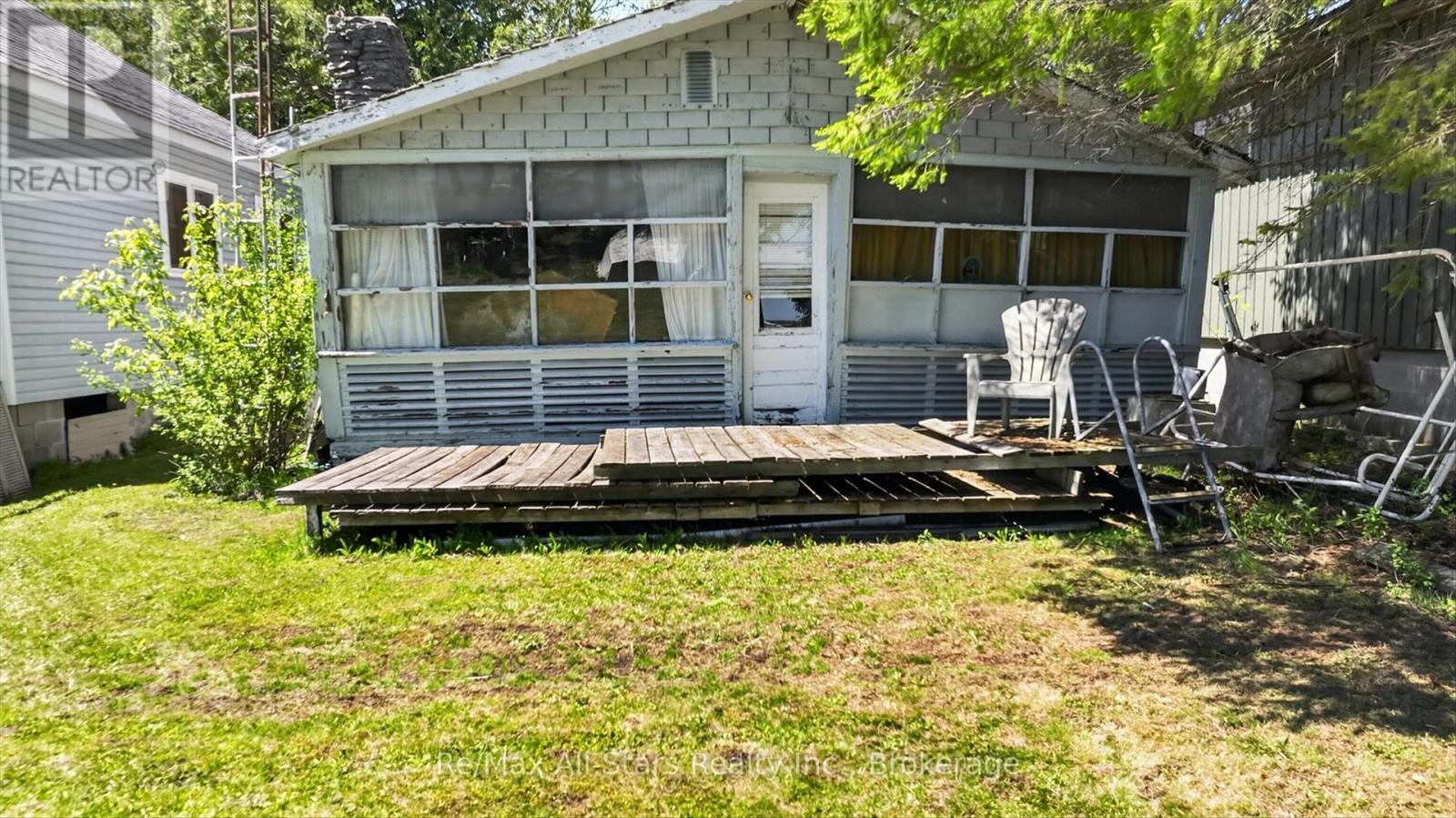 26 Lake Street, Kawartha Lakes (Bexley), ON - Outdoor