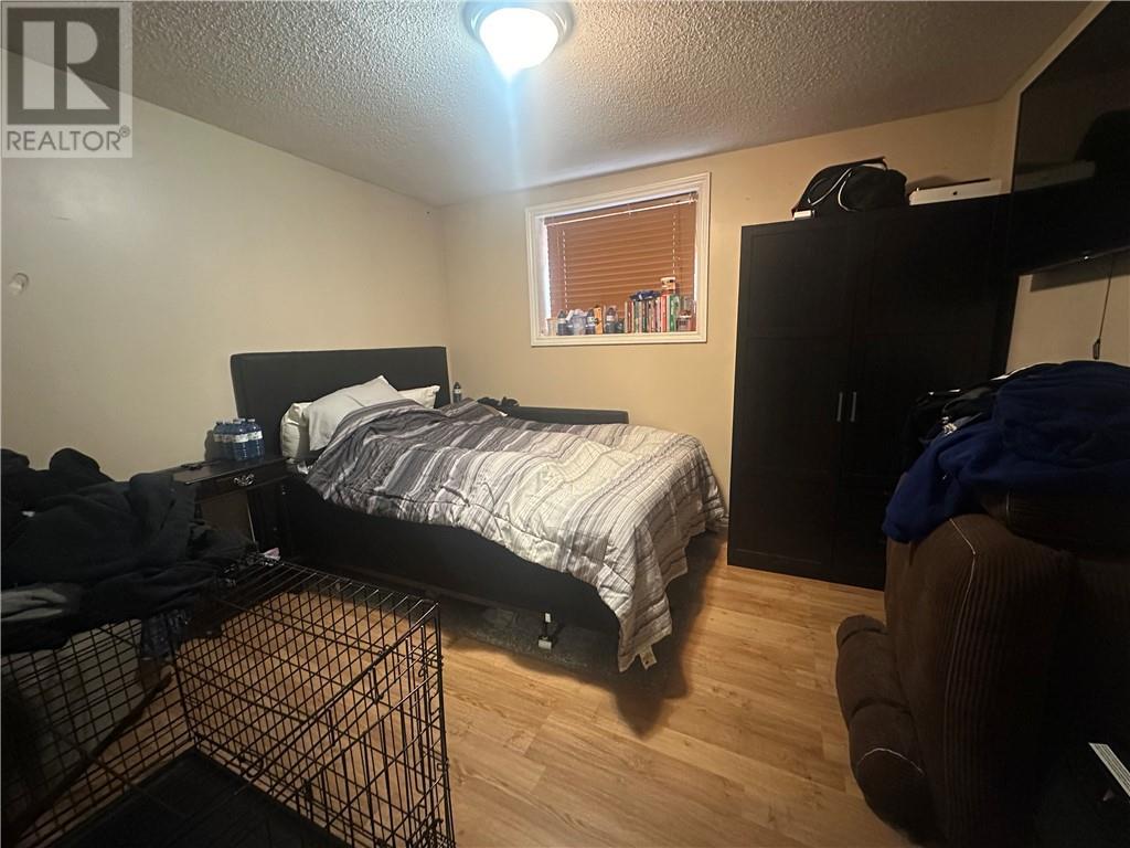 403 Queen Street, Sudbury, ON - Indoor Photo Showing Bedroom