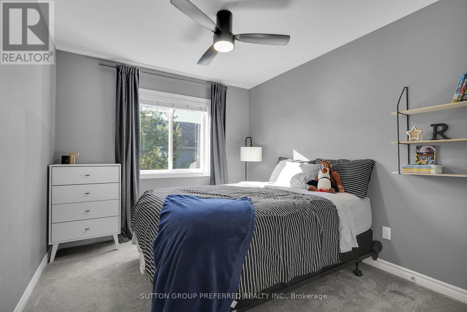 23 - 1924 Cedarhollow Boulevard, London North (North D), ON - Indoor Photo Showing Bedroom